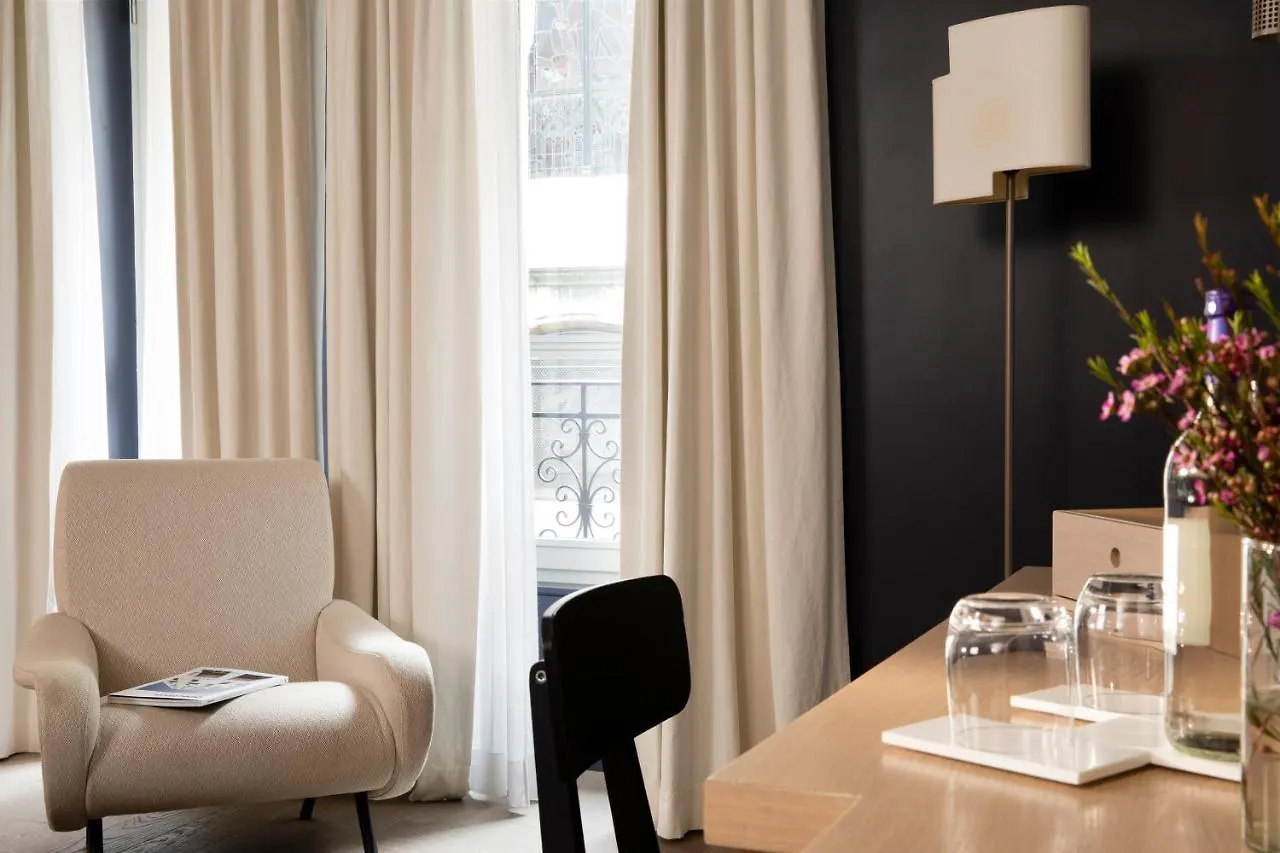 Hotel De Nell Paris