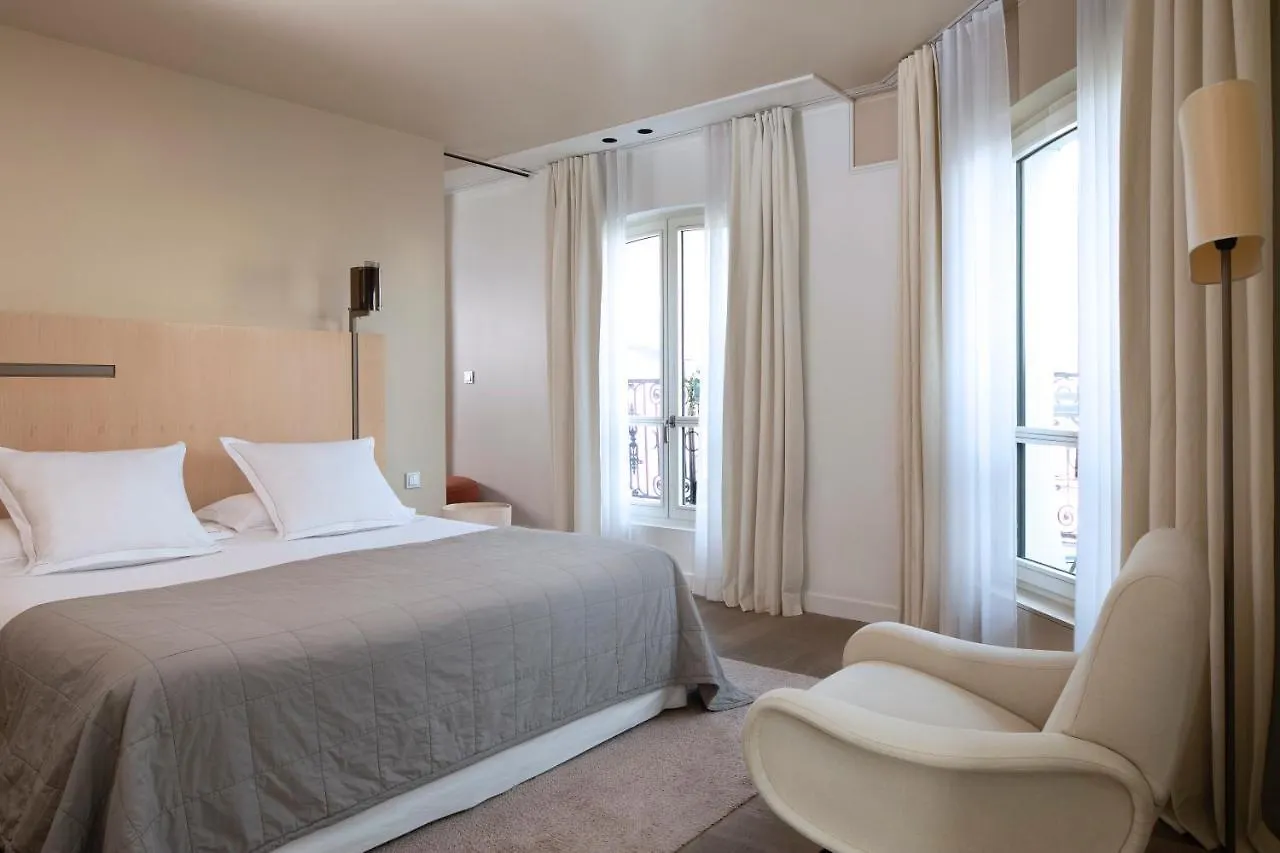 Hotel De Nell Paris