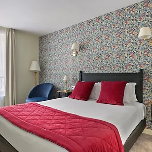 De Sèvres Hotel