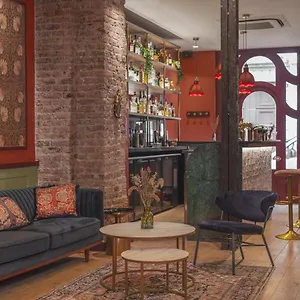 Hotel Brittany, Paris