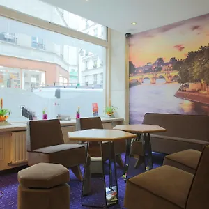 Отель Grand Du Loiret