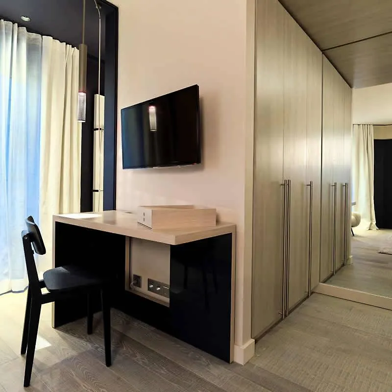 Hotel De Nell Paris 5*,  France